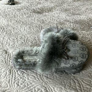 Michael Kors gray furry slippers